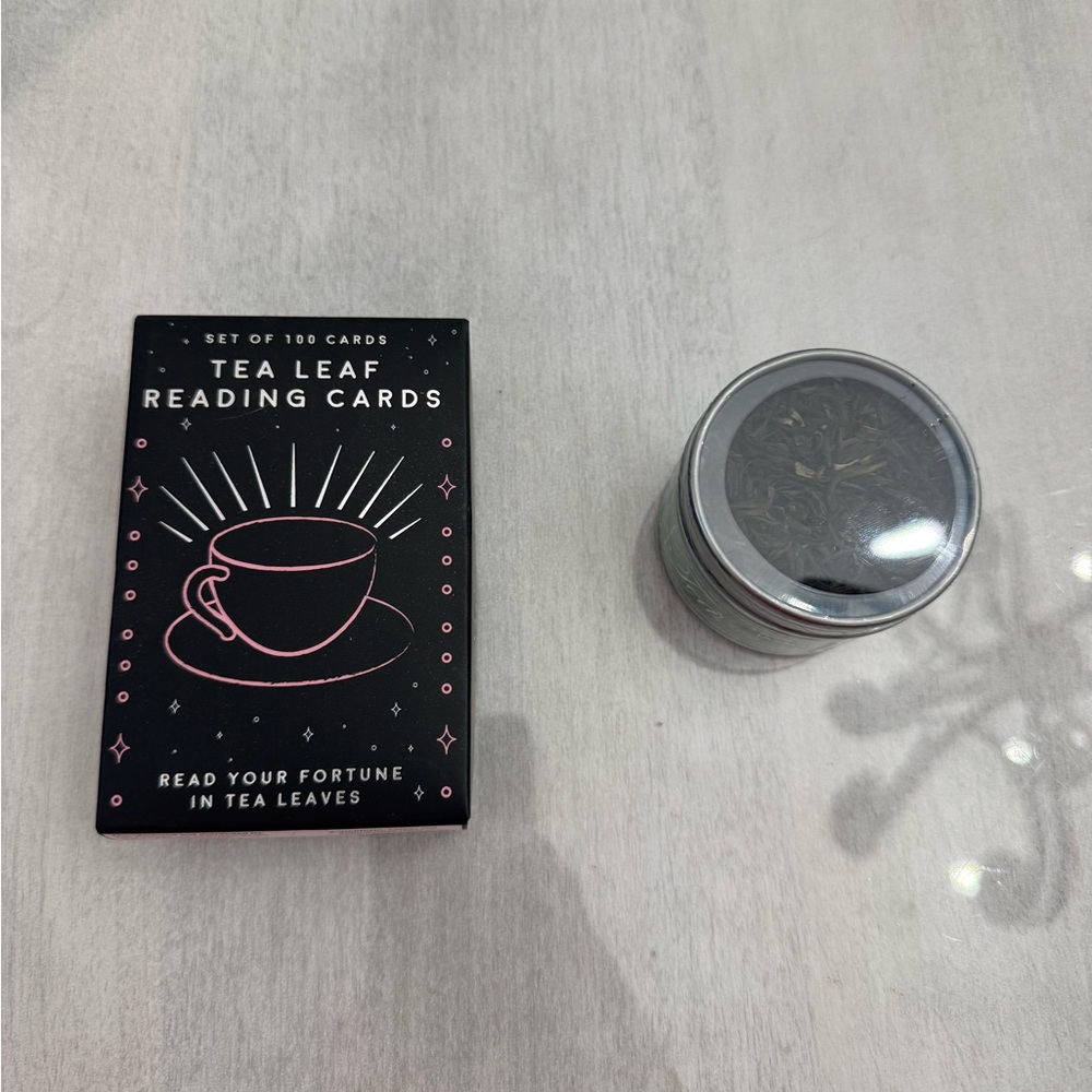 NWT Set of Tea Leaf Tarot Reading Cards and Loose Leaf Jasmine Green Tea